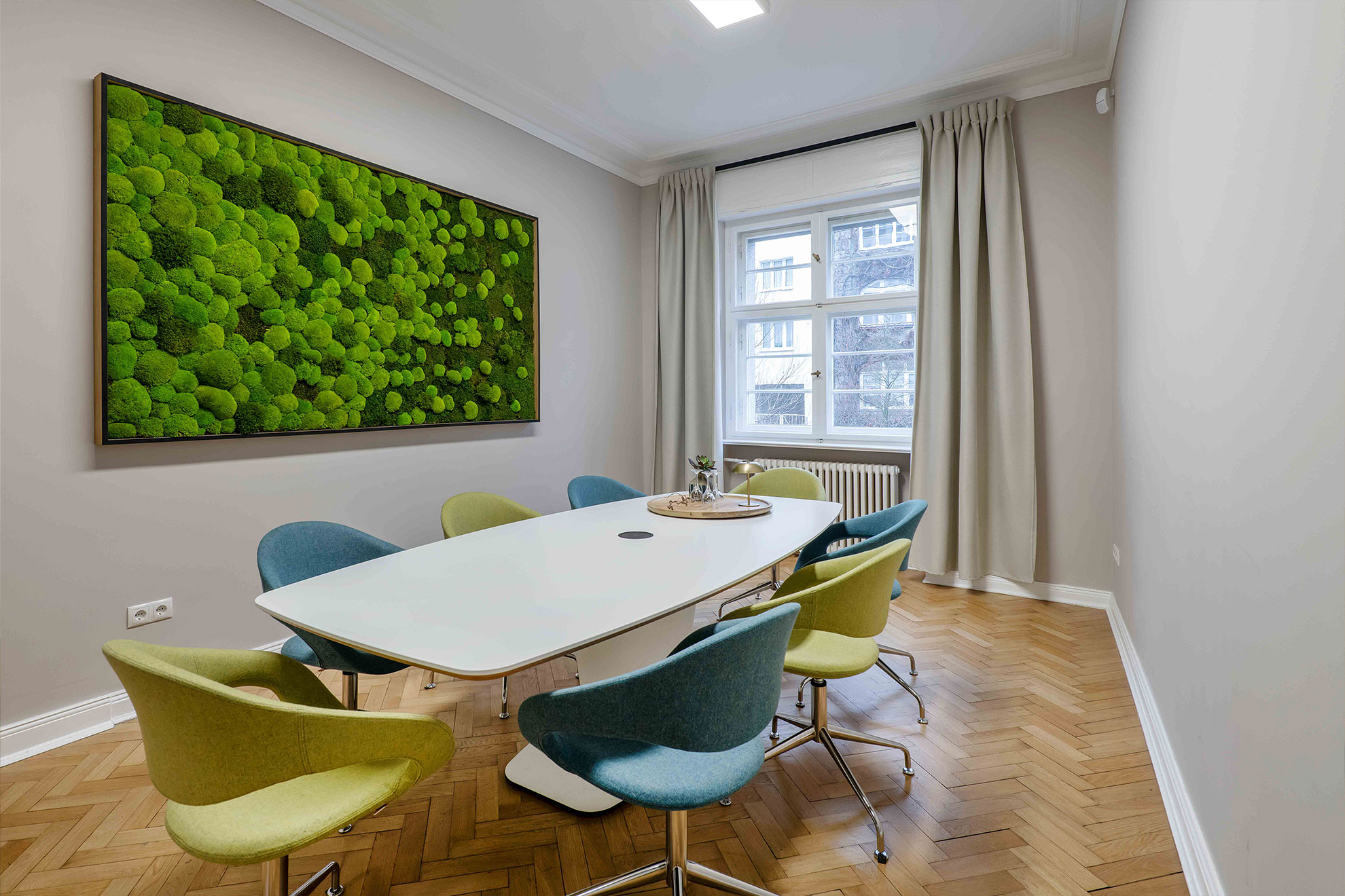 Referenzprojekt GCI Büro Charlottenburg Meetingraum / Besprechungsraum